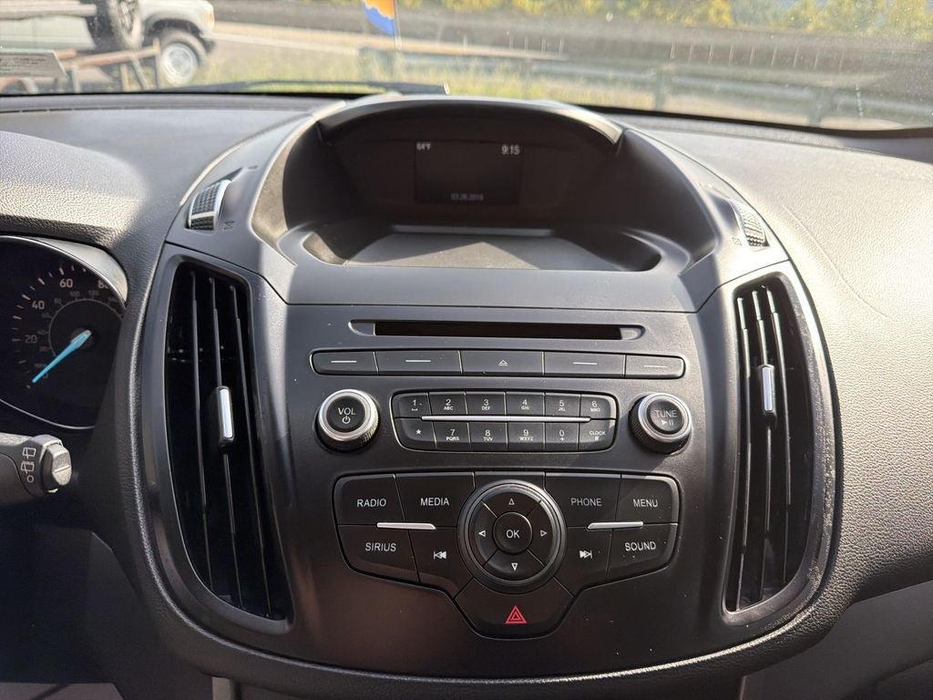 Used 2018 Ford Escape SE FWD image 21