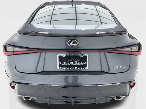 Used 2022 Lexus IS 350 F Sport image 11