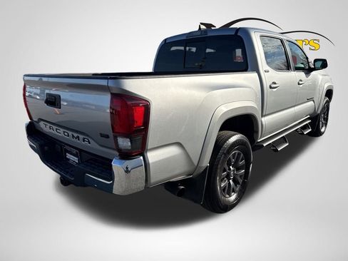 Used 2023 Toyota Tacoma TRD Sport image 7