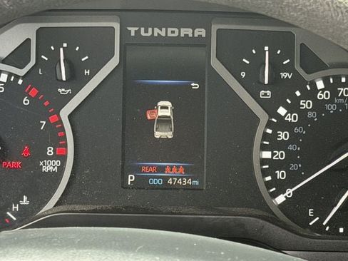 Used 2024 Toyota Tundra SR5 AWD/4WD image 16