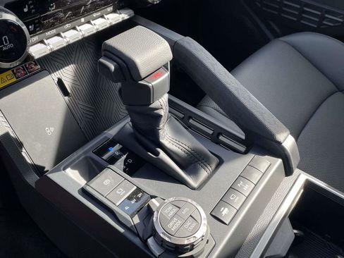 New 2026 Toyota Tacoma TRD Off-Road AWD/4WD image 42