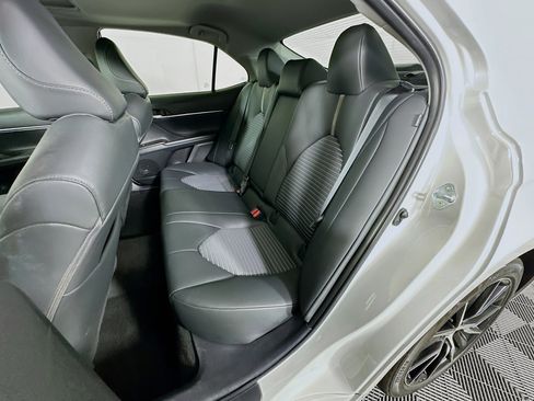 Used 2024 Toyota Camry SE w/ Convenience Package image 26