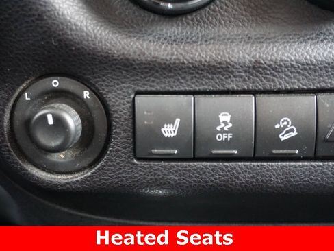 Used 2016 Jeep Wrangler Unlimited Sahara w/ Connectivity Group image 7