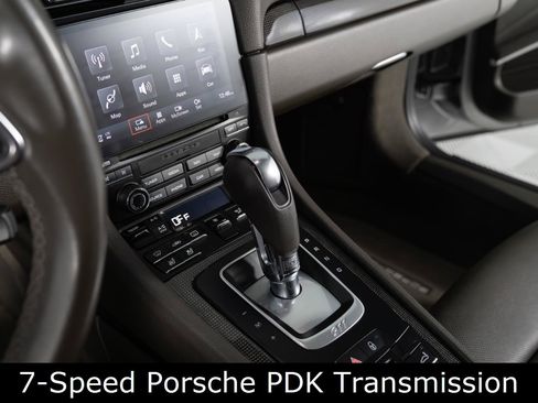 Used 2017 Porsche 911 Carrera RWD image 6
