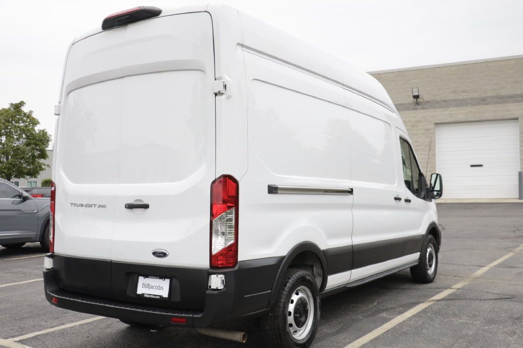 Used 2023 Ford Transit 250 148 High Roof RWD image 15