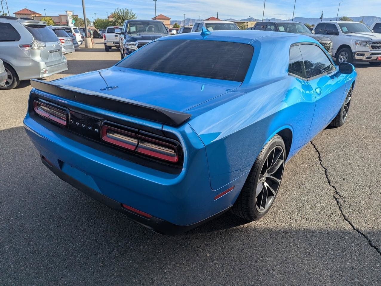 Used 2016 Dodge Challenger R/T Scat Pack RWD image 5
