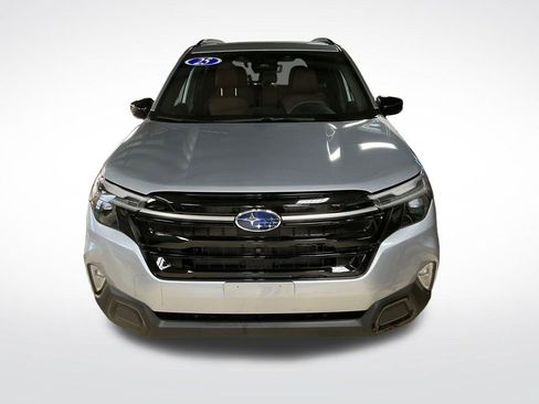 Used 2025 Subaru Forester Touring image 14