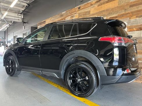 Used 2018 Toyota RAV4 Adventure AWD/4WD image 18