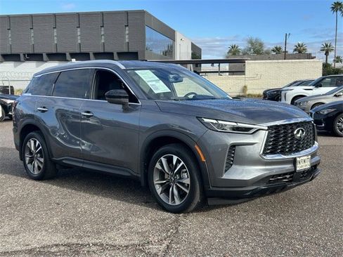 Certified 2025 INFINITI QX60 Luxe w/ Vision Package image 5