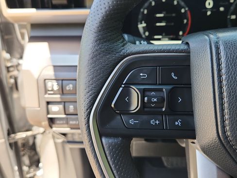 Used 2025 Toyota Tacoma TRD Off-Road w/ TRD Off Road Premium Package AWD/4WD image 20