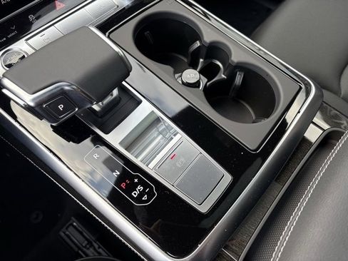 New 2025 Audi Q7 3.0T Premium Plus image 36
