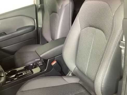 Used 2026 Subaru Forester Premium AWD/4WD image 12