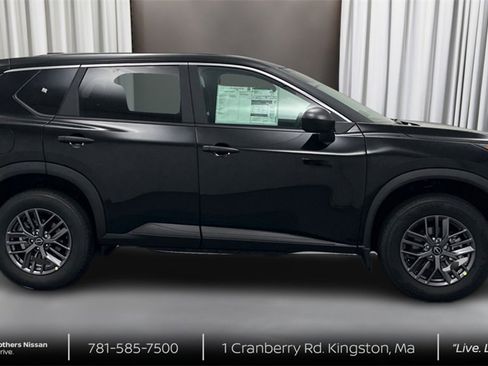 New 2026 Nissan Rogue S image 4