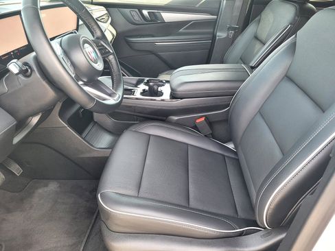 Used 2025 Buick Enclave Preferred FWD image 15
