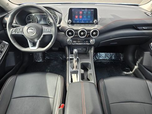 Used 2024 Nissan Sentra SR w/ SR Premium Package FWD image 18