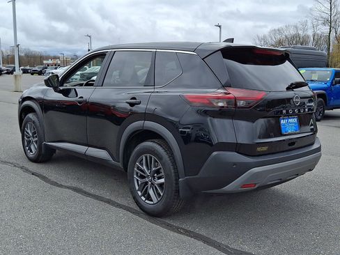 Used 2023 Nissan Rogue S AWD/4WD image 4