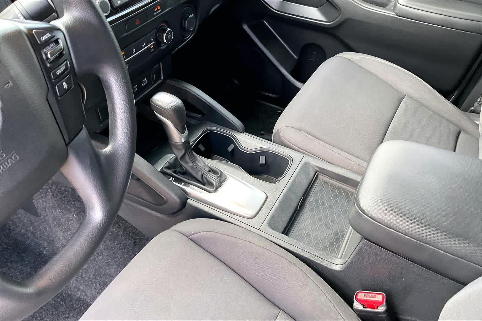 Used 2022 Nissan Frontier S w/ Technology Package RWD image 15