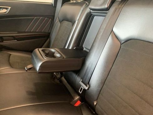 Used 2023 Ford Edge ST-Line AWD/4WD image 31