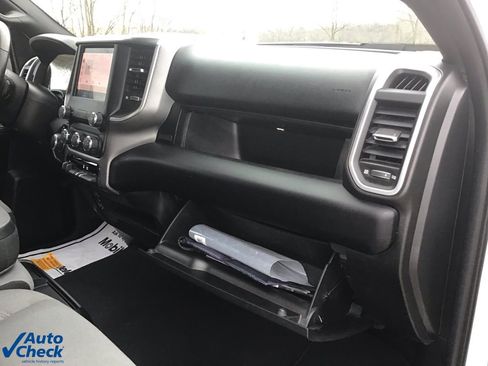 Used 2024 RAM 2500 Big Horn image 25