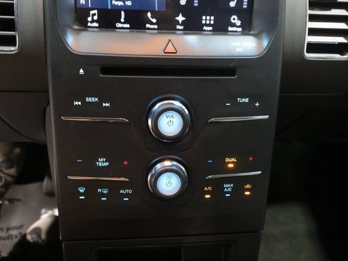 Used 2018 Ford Flex SEL FWD image 27
