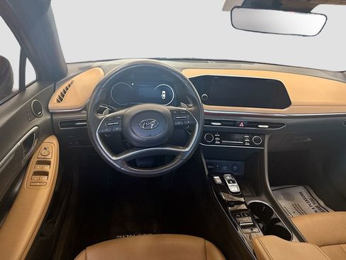 Used 2021 Hyundai Sonata Limited FWD image 23
