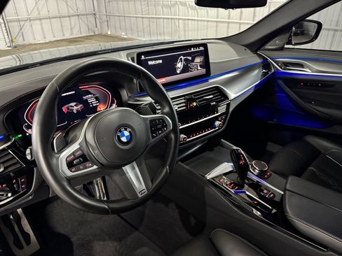 Used 2023 BMW M550i xDrive AWD/4WD image 18