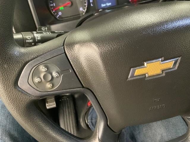 Used 2017 Chevrolet Silverado 1500 W/T AWD/4WD image 20