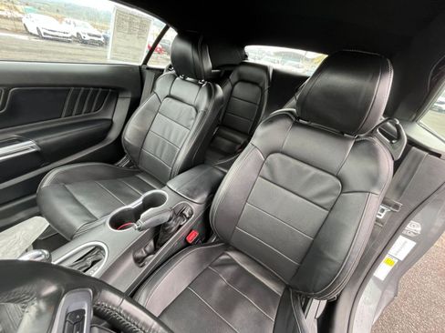 Used 2023 Ford Mustang Premium image 37