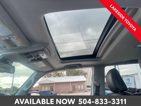 Certified 2023 Toyota 4Runner 40th Anniversary SE image 31