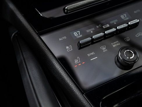 New 2026 Porsche Cayenne Coupe image 21