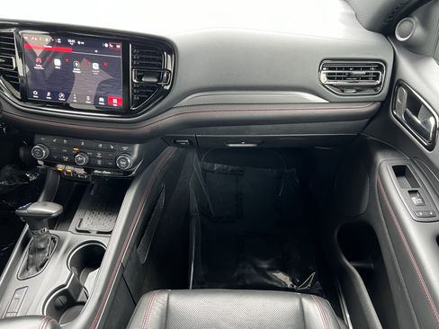 Used 2025 Dodge Durango R/T image 37