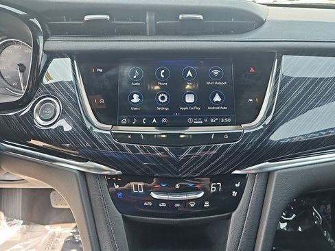 Used 2025 Cadillac XT6 Premium Luxury w/ LPO, Floor Liner Package image 23