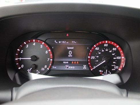 New 2025 Nissan Frontier PRO-4X image 12