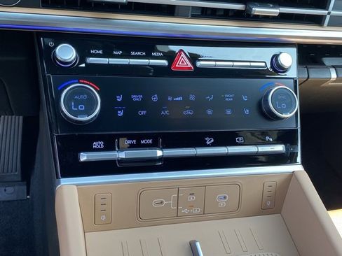 New 2026 Hyundai Santa Fe Calligraphy image 24