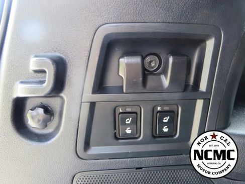 Used 2021 Toyota Sequoia TRD Pro AWD/4WD image 58
