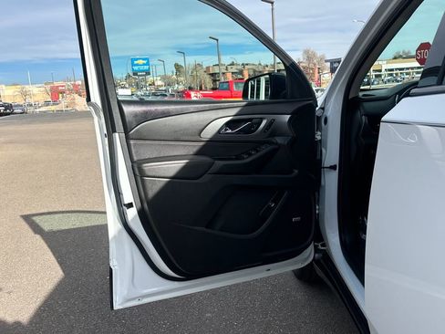 Used 2020 Chevrolet Traverse Premier w/ Redline Edition image 10