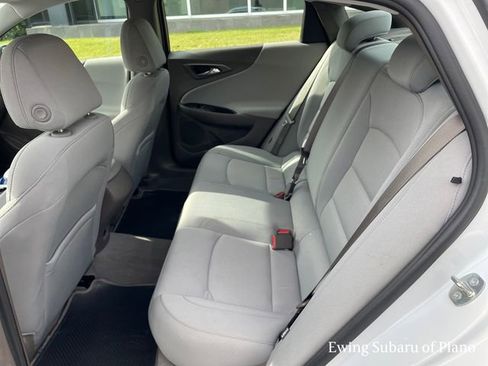 Used 2021 Chevrolet Malibu LS image 24