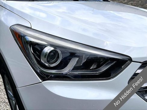 Used 2018 Hyundai Santa Fe Sport 2.0T AWD/4WD image 27