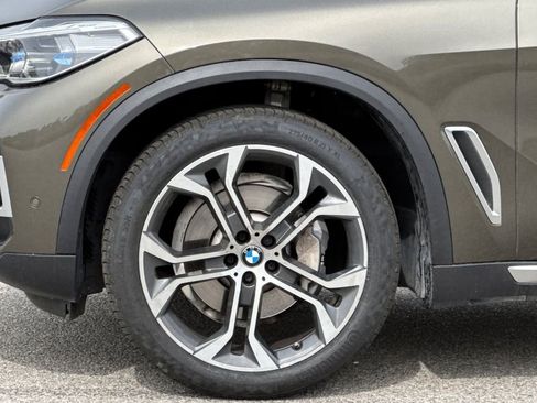 Used 2022 BMW X5 xDrive40i w/ Executive Package image 31