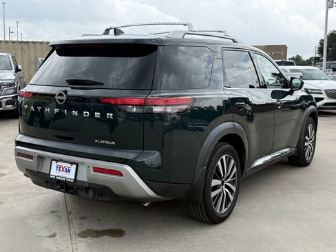 Used 2022 Nissan Pathfinder Platinum w/ Cargo Package FWD image 3
