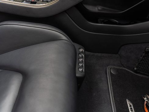 Used 2014 McLaren MP4-12C Spider RWD image 42