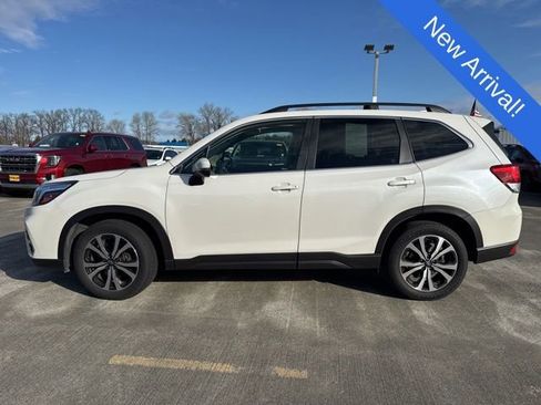 Used 2020 Subaru Forester Limited w/ Popular Package #3 image 4