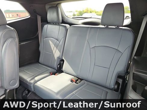 Used 2022 Buick Enclave Essence w/ Experience Buick Package image 27