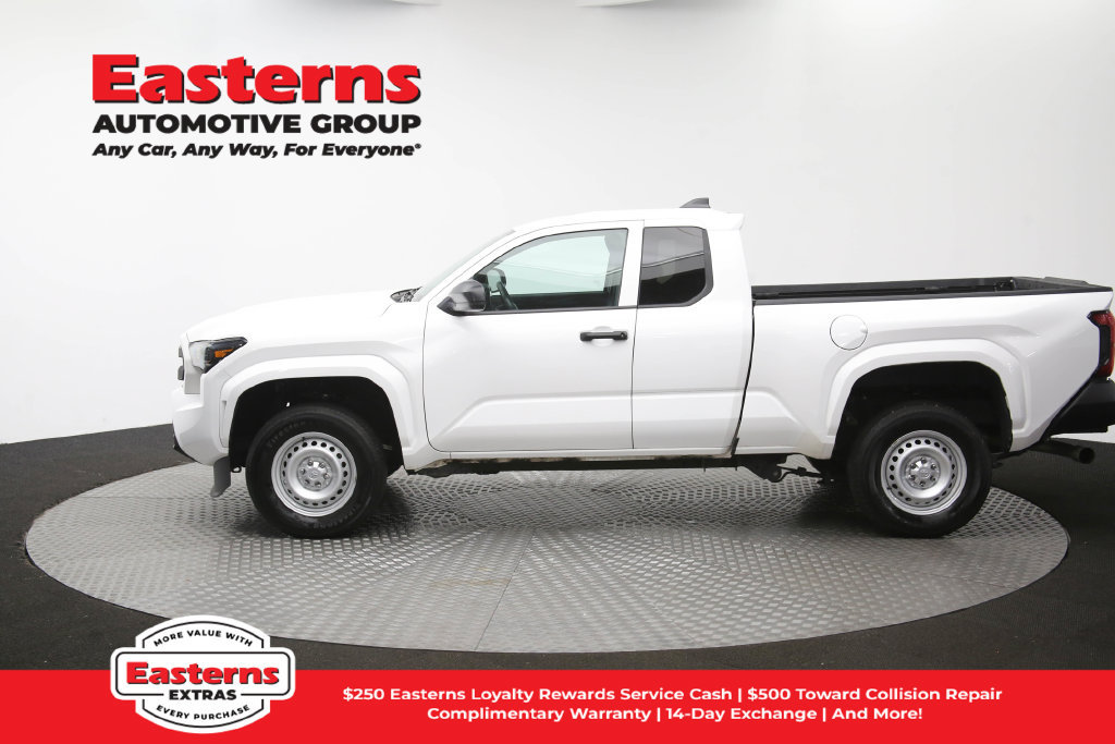 Used 2025 Toyota Tacoma SR RWD image 58