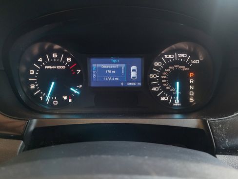 Used 2014 Ford Edge SE w/ Equipment Group 101A FWD image 23
