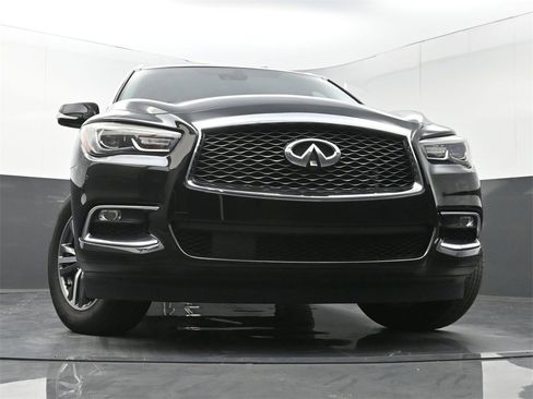 Used 2020 INFINITI QX60 Luxe w/ Essential Package image 29