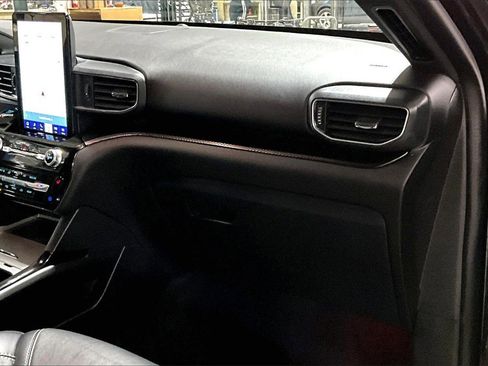 Certified 2022 Ford Explorer ST w/ Equipment Group 401A image 15