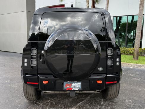 Used 2023 Land Rover Defender 110 X AWD/4WD image 15
