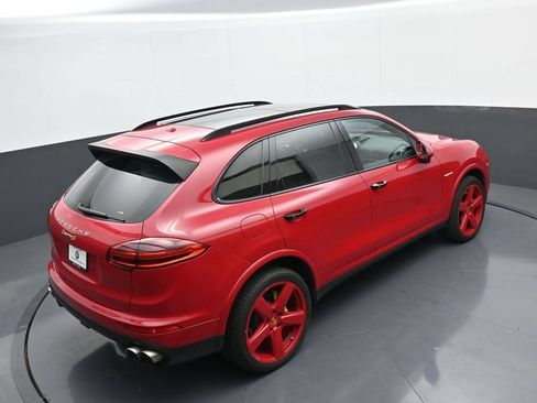 Used 2018 Porsche Cayenne S AWD/4WD image 35