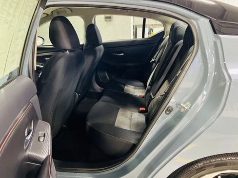 Used 2024 Nissan Sentra SR FWD image 22